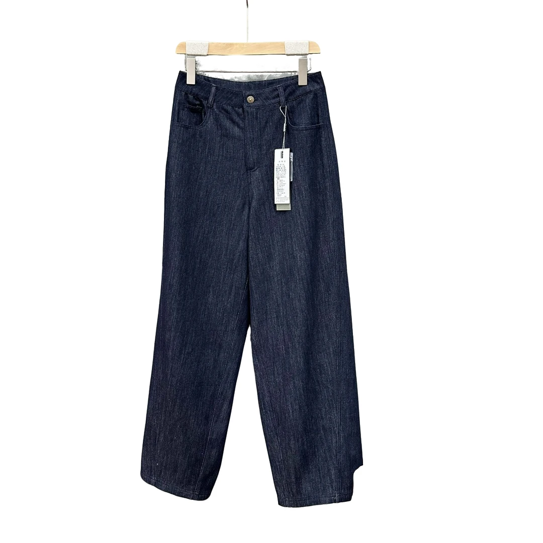 1-8021 休闲款宽松直筒牛仔裤