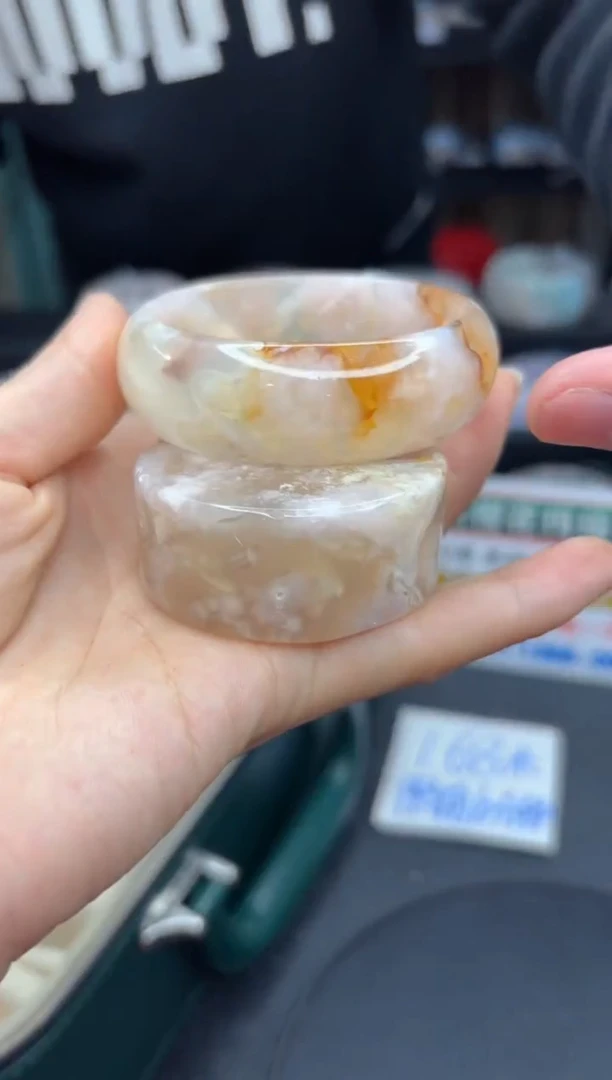 【闪购商品】石英质玉手镯未镶嵌873（53圈赠送镯心）