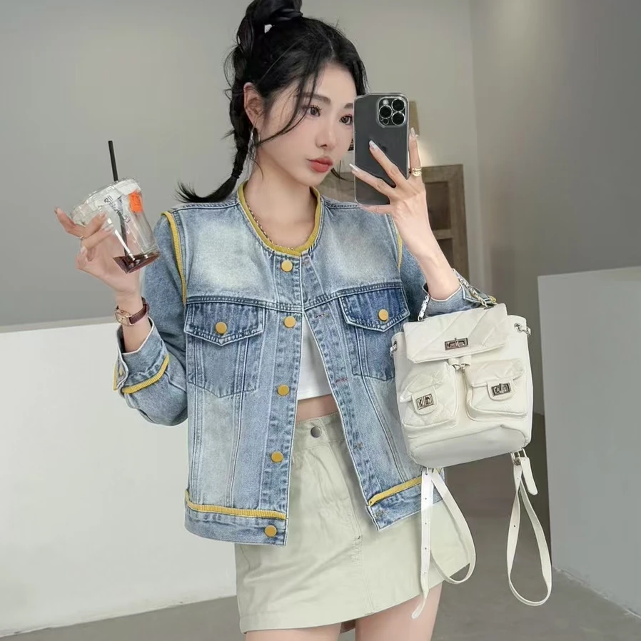 A583圆领春季新款小香风牛仔短外套女上衣重工宽松设计感宽松复古