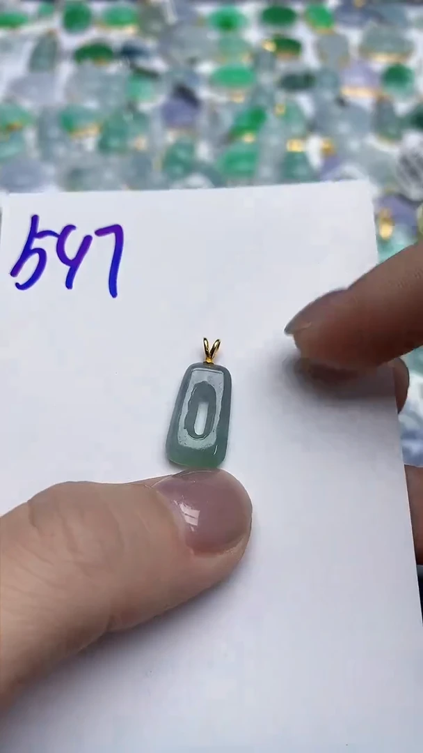 【闪购商品】翡翠挂件18K金镶嵌天然翡翠A货