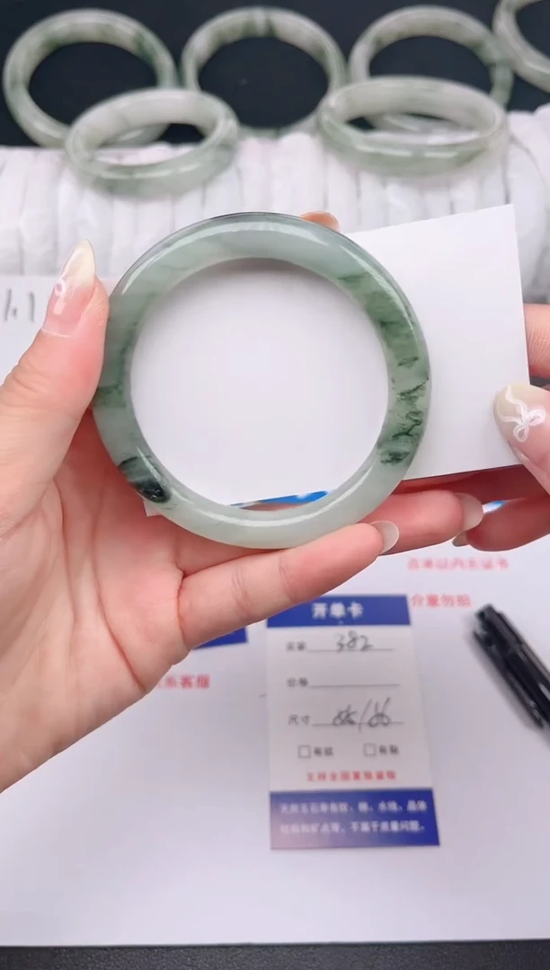 石英质玉手镯未镶嵌382-55/56