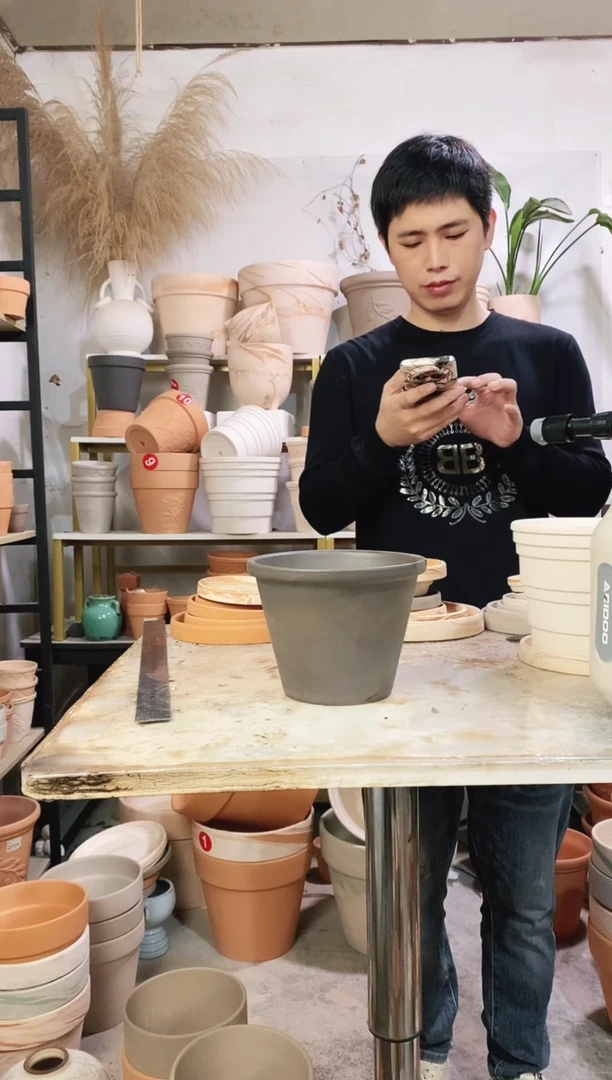 瑕疵无售后16*13黑陶 1盆无托