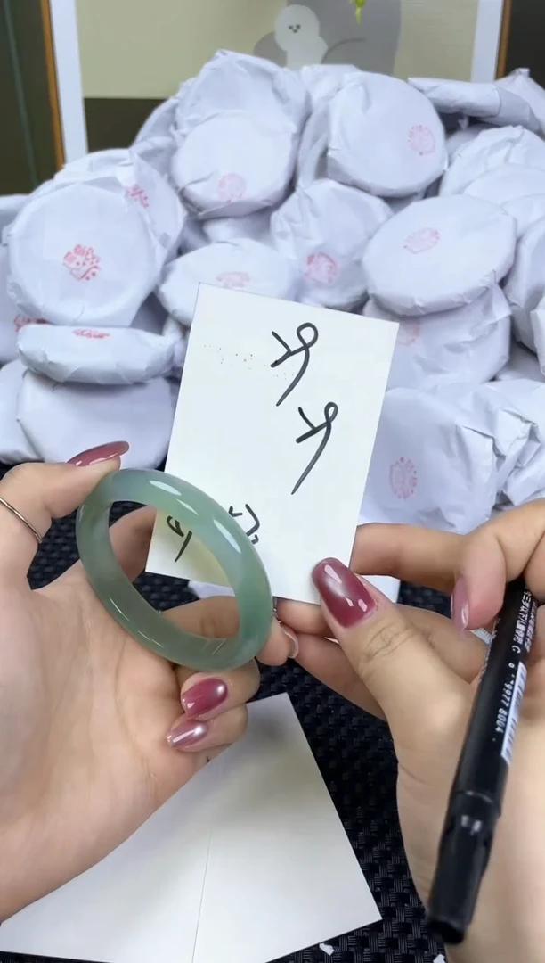 【闪购商品】玛瑙/玉髓手镯未镶嵌80