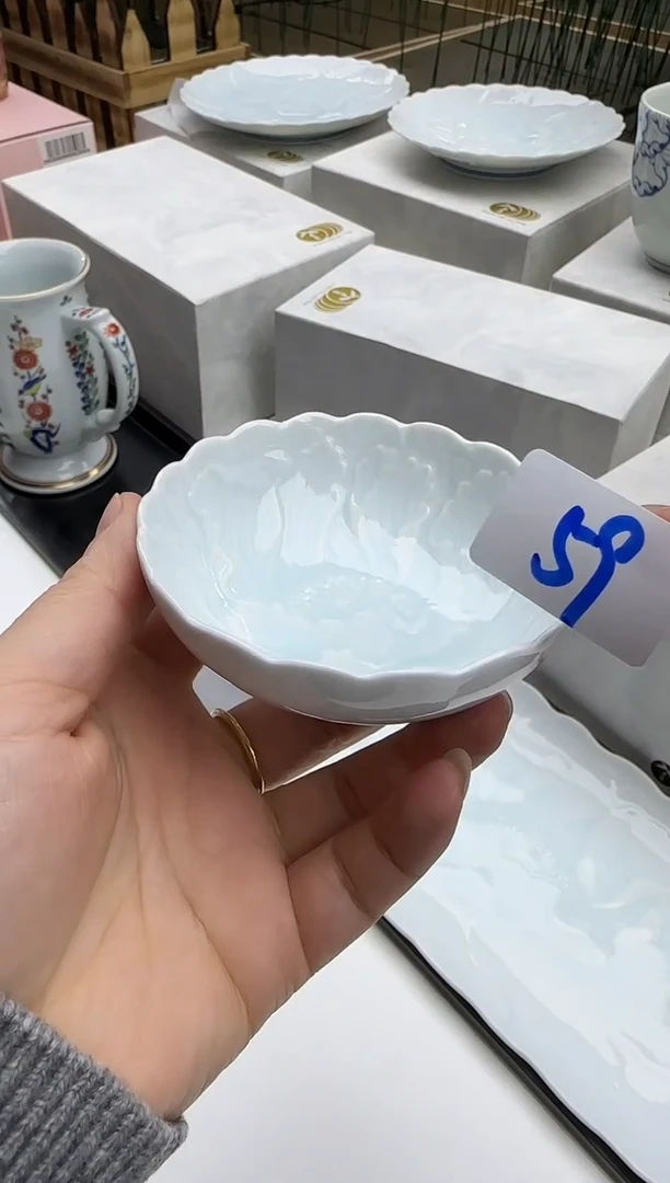 瓷片辰辰家的瓷器真好看