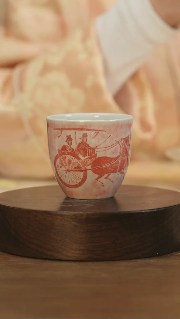 【闪购商品】景德镇手工拓片车马手雷杯