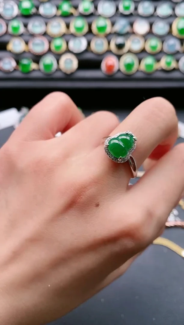 【闪购商品】翡翠戒指银S925镶嵌111111