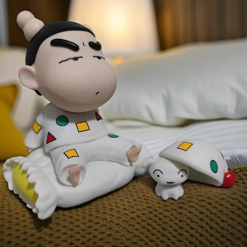 【睡衣挨揍小新】蜡笔小新 野原新之助 车家居摆件 礼物 玩具 DIY