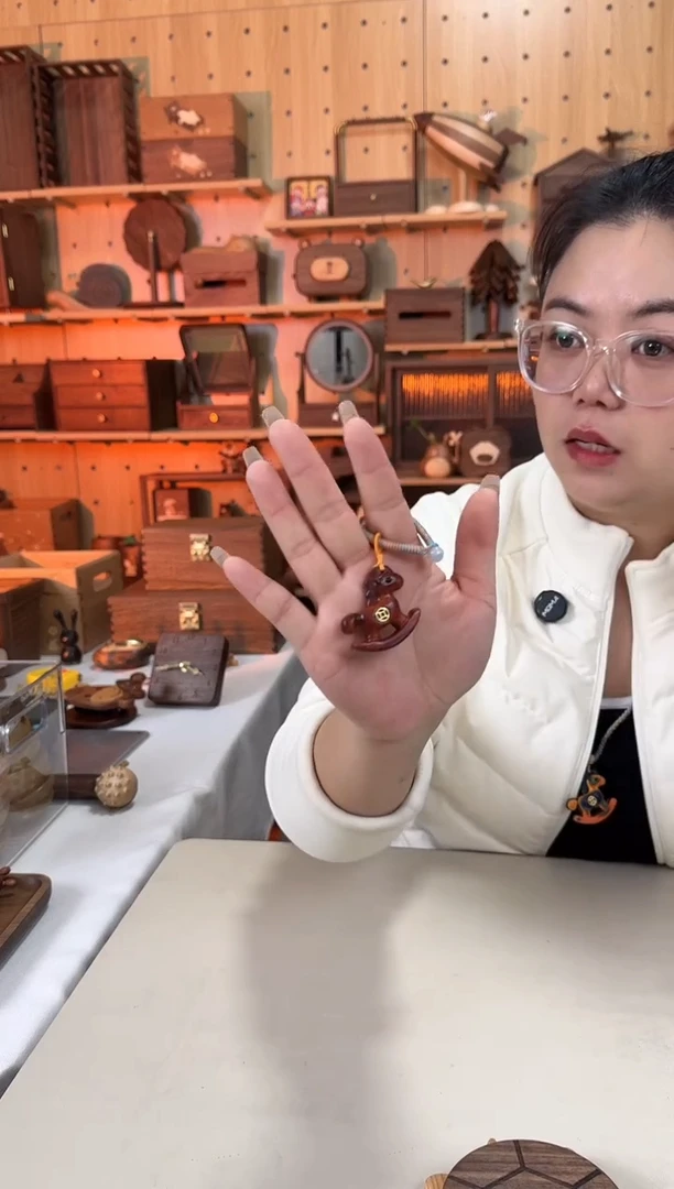 木紫檀木实木小马挂件