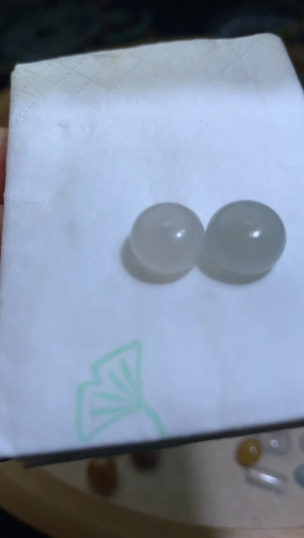 定制翡翠未镶嵌毛货