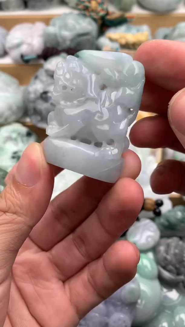 吊坠(不含链)未镶嵌翡翠1