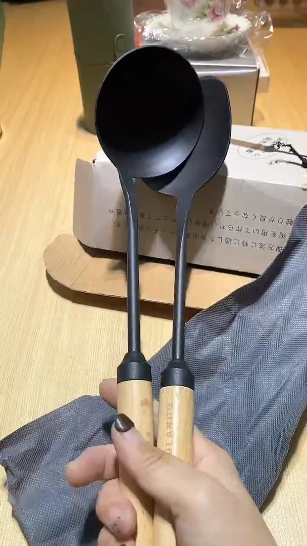 【闪购商品】瓷片锅碗瓢盆一件不剩