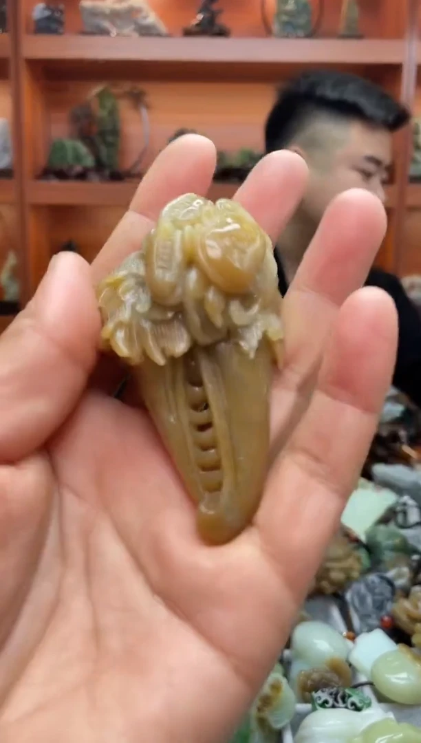 未镶嵌和田玉把件1