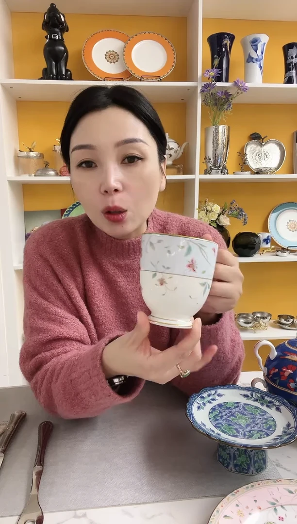 福利款 则武 花更纱 蓝色杯子