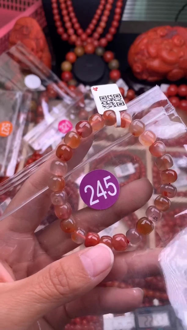 【闪购商品】南红玛瑙珠宝奇石未镶嵌245-8