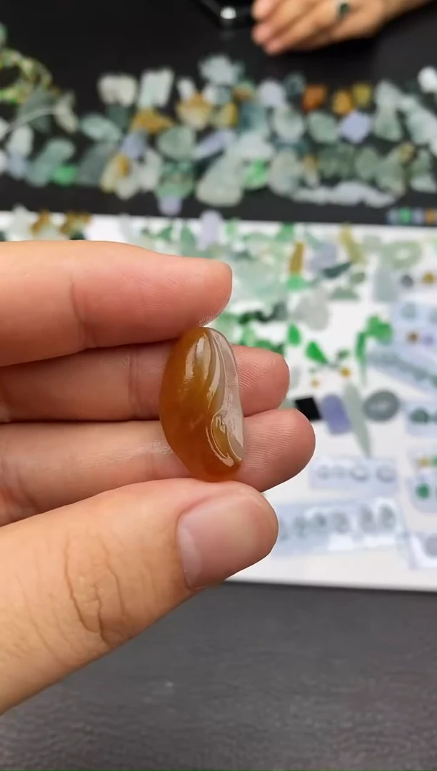 未镶嵌定制翡翠挂件