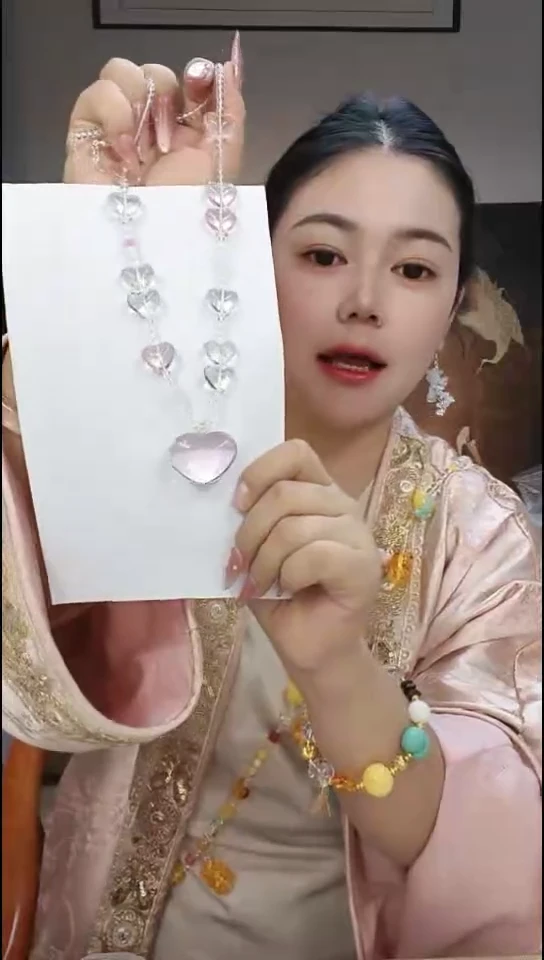 无非金属卡西百露穿搭饰品