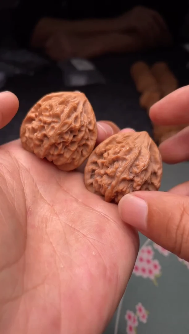 把件文玩核桃a215  龙门涧 36尺