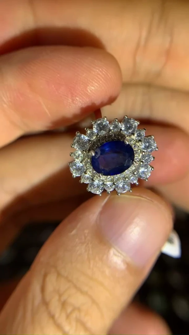 戒指蓝宝石银S925镶嵌皇家蓝