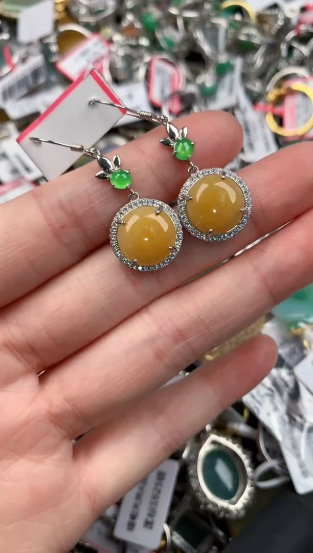 银S925镶嵌戒指翡翠333        7