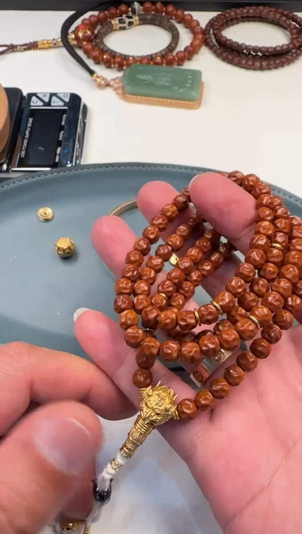 【闪购商品】猴头核桃手串天物核尖