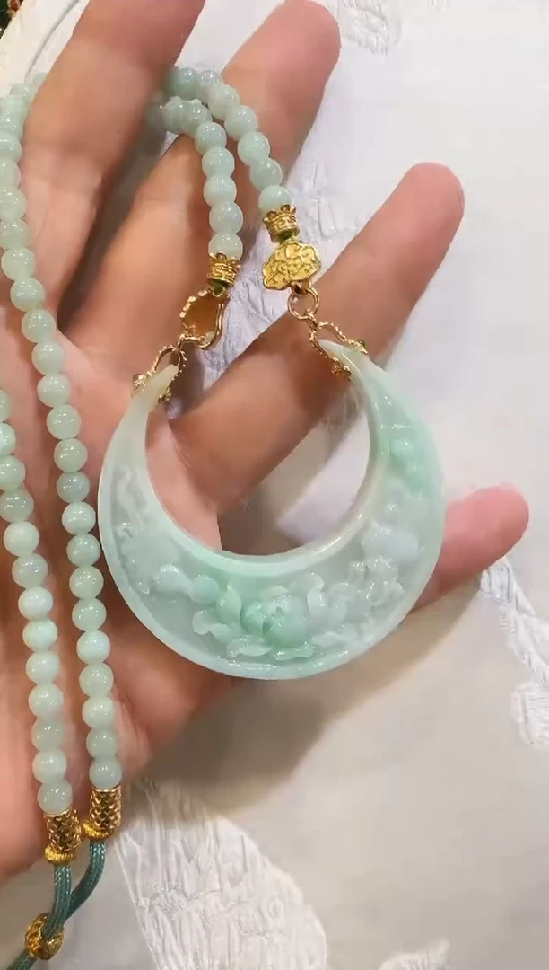 颈饰未镶嵌翡翠国风