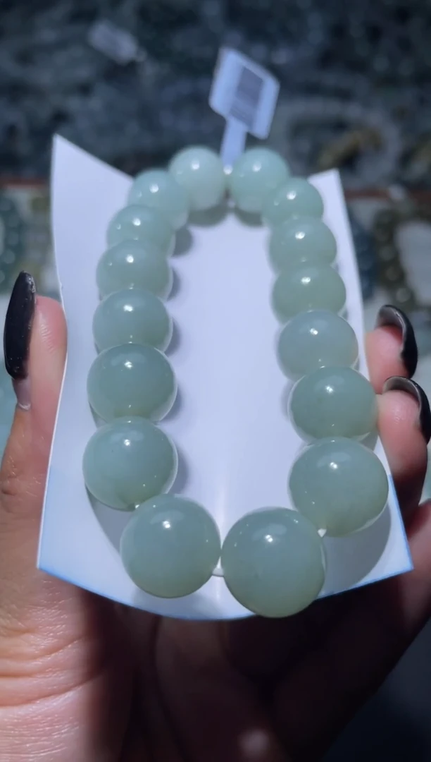 定制翡翠未镶嵌天然缅甸A货翡翠手串6
