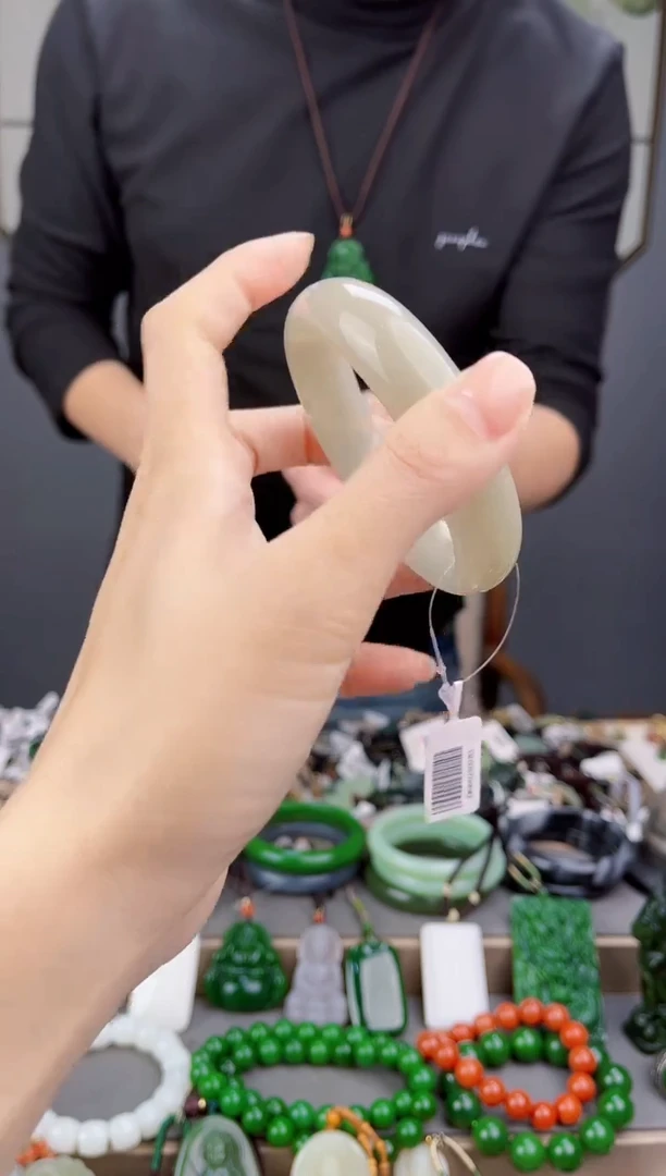 颈饰未镶嵌和田玉多样性发货拍一发一61.3