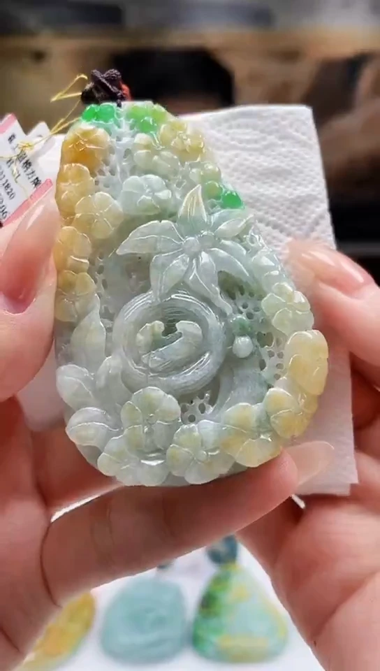 吊坠(不含链)未镶嵌翡翠52