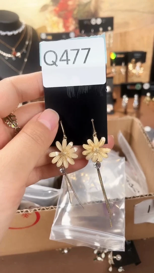合金925银锆石Q477