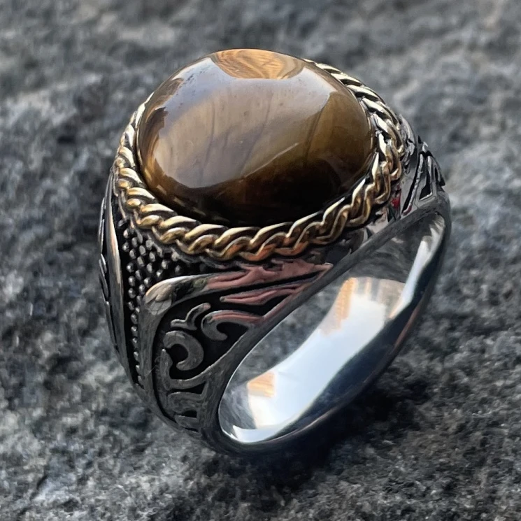 钛钢戒指 欧美朋克风时尚潮牌钛钢镶虎眼石戒指新款时尚个性饰品