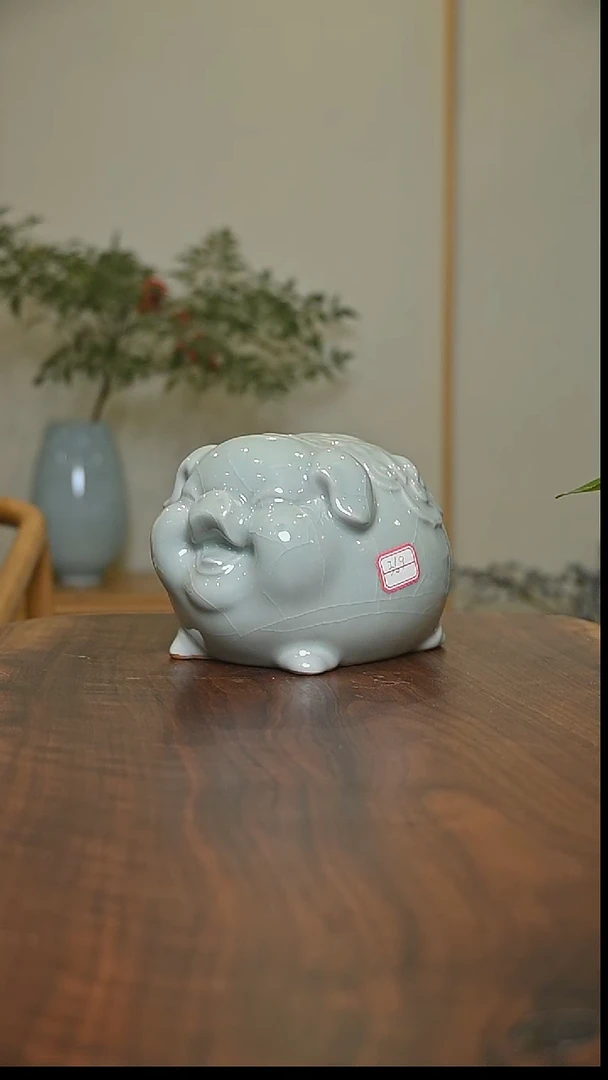 福来猪 荷叶青釉 微瑕 朱家汝窑款