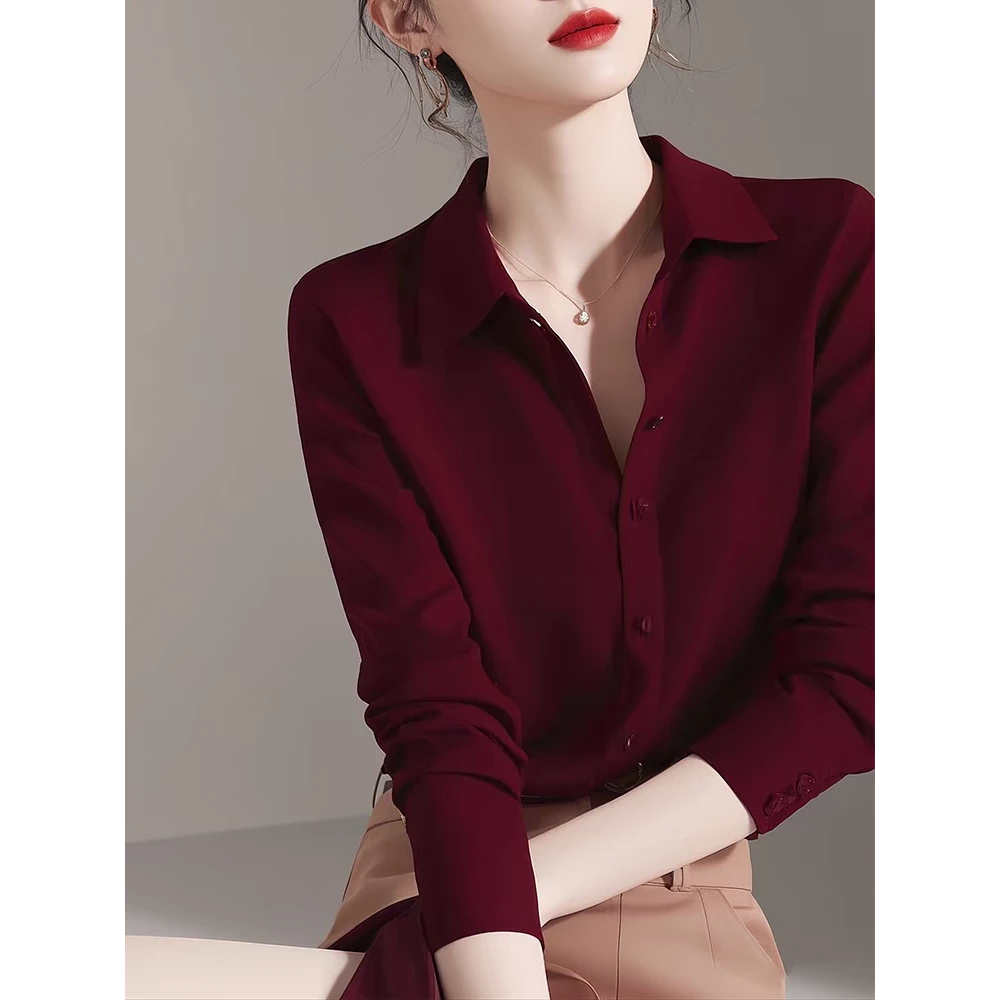 今年流行法式独特小上衣时尚洋气设计感小众通勤新年红色衬衫冬季