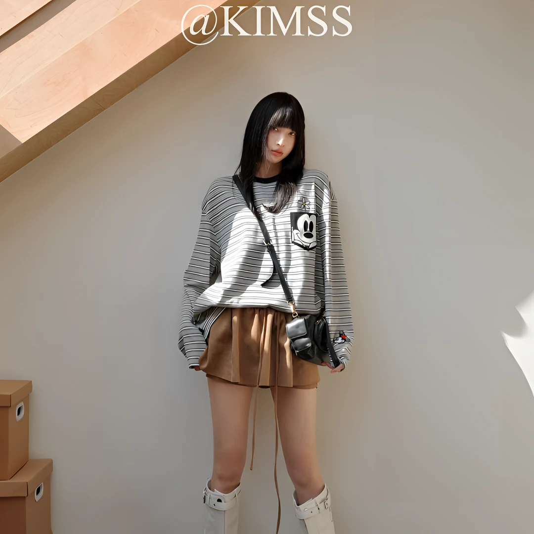 BLX--1207（深圳出品）新款小众设计款卡通米奇刺绣条纹上衣宽松