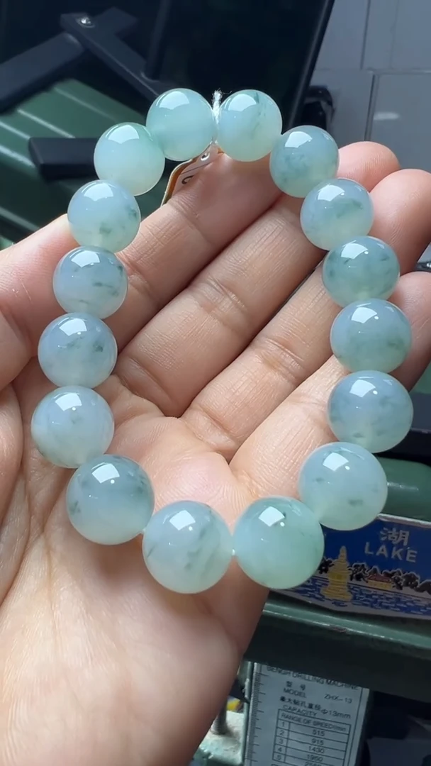 未镶嵌手串翡翠缅甸翡翠A货卡12.8左右