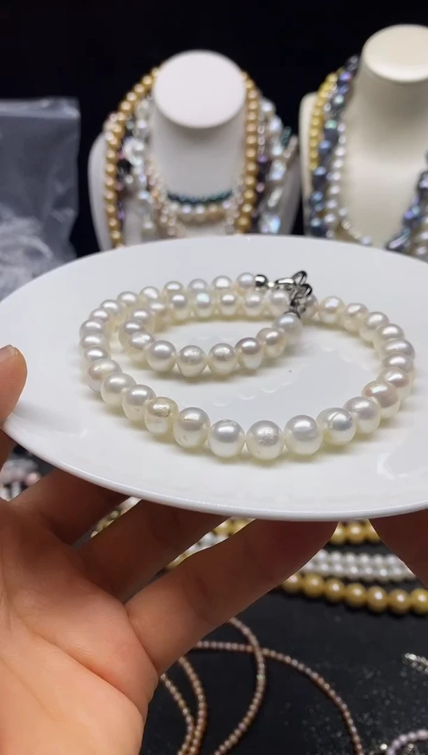 淡水珍珠未镶嵌颈饰多人