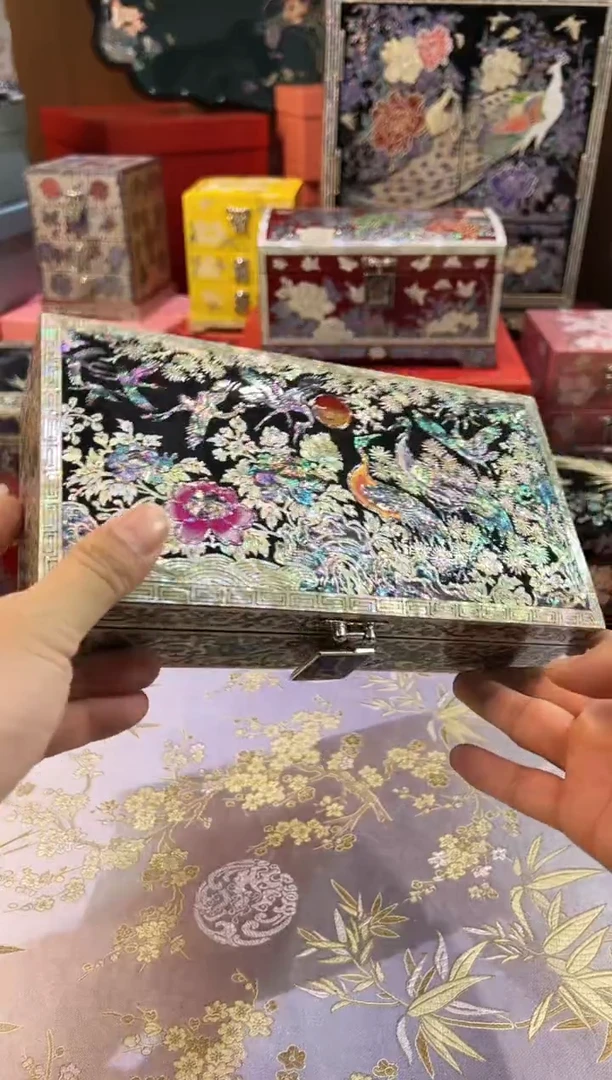 白边·微瑕弘贝雅螺钿漆器文化馆