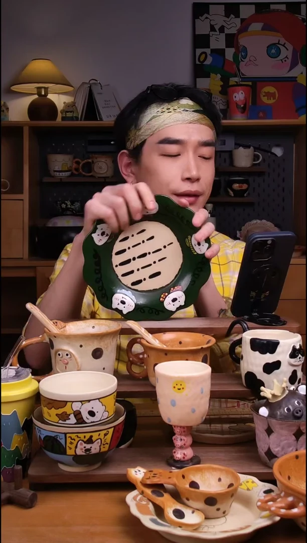 盘景德镇可爱设计师款陶瓷