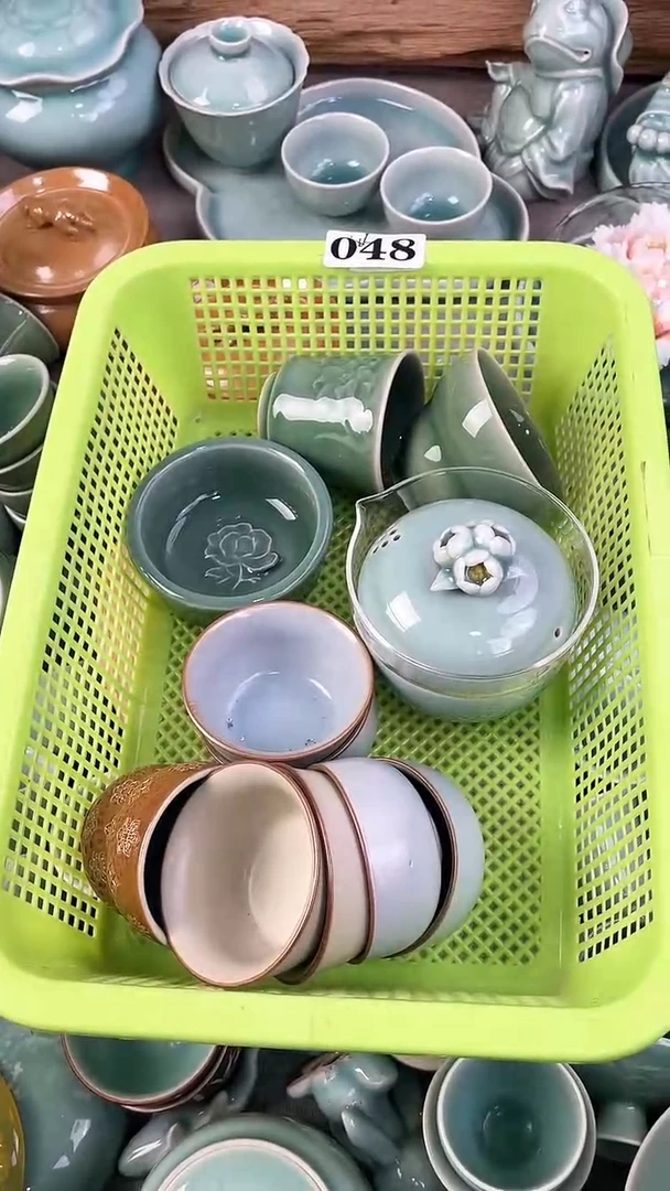 048号 10样特价福利 微瑕 慧仙青瓷