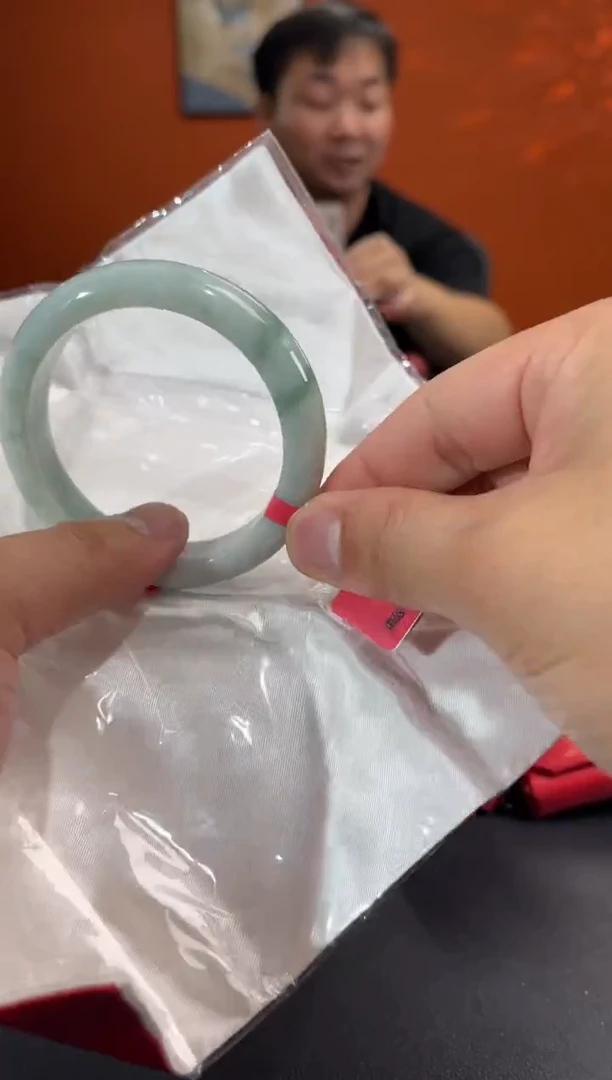 未镶嵌手镯翡翠10