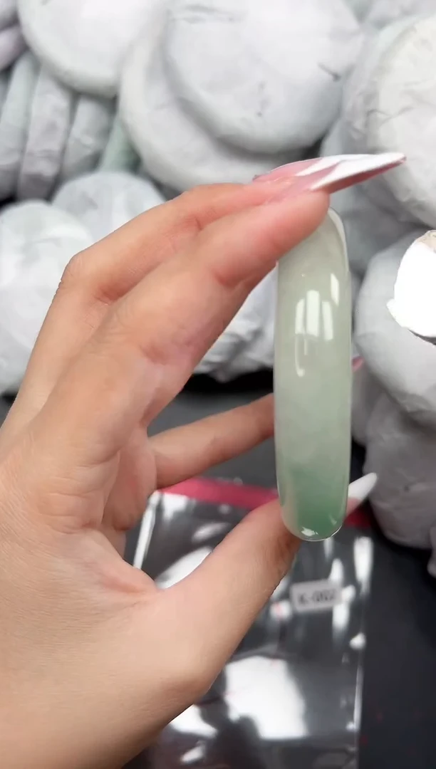 精品手镯，一物一拍K-002