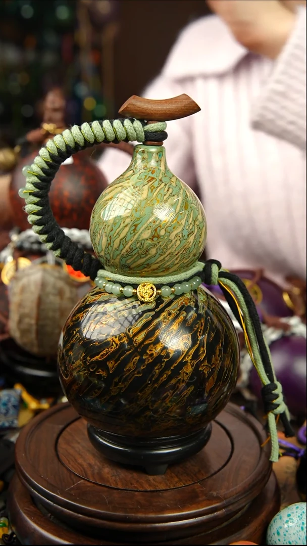 240号500ml左右非遗大漆酒葫芦欧珀镶嵌