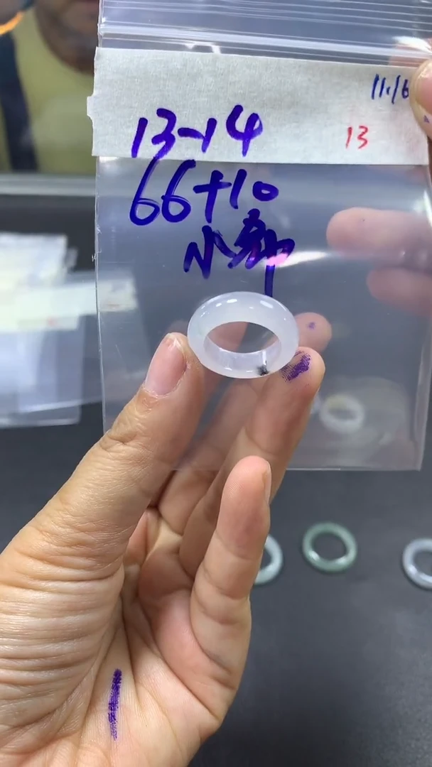 未镶嵌定制翡翠小*毛货需精细抛光拍一发一