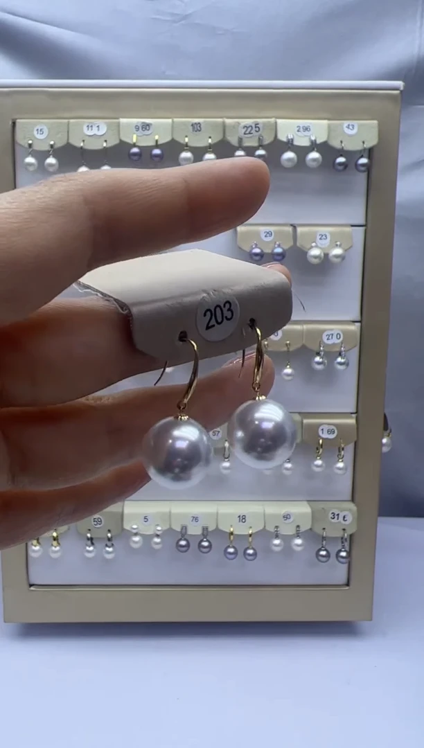 【闪购商品】淡水珍珠耳饰18K金镶嵌203