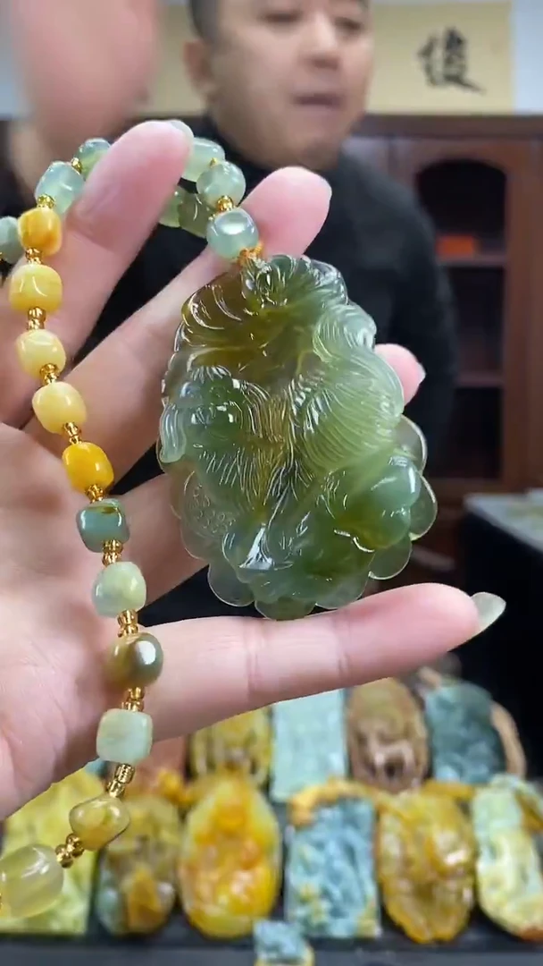 未镶嵌蛇纹石玉挂件【俊成珠宝】