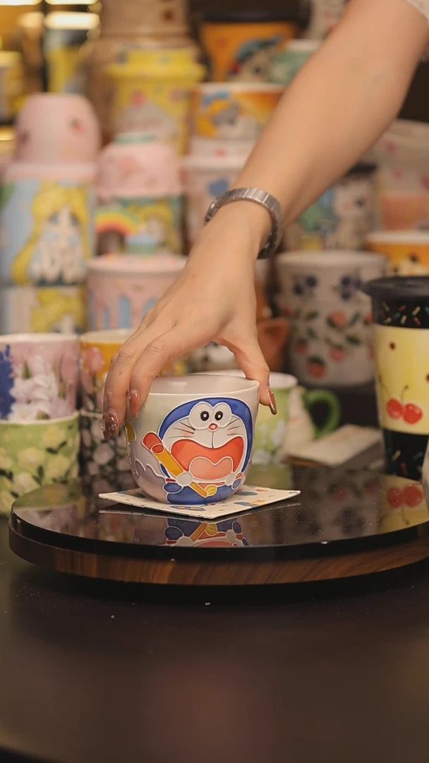 景德镇釉下彩绘设计师款式陶瓷