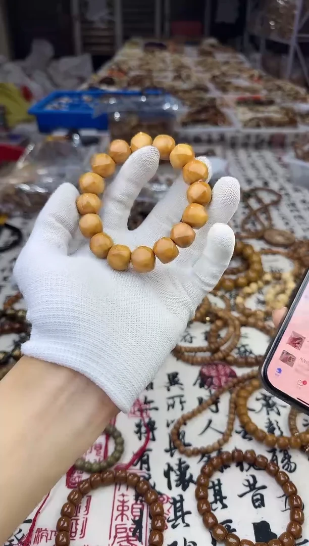 文玩核桃手串猴头唐八棱单圈