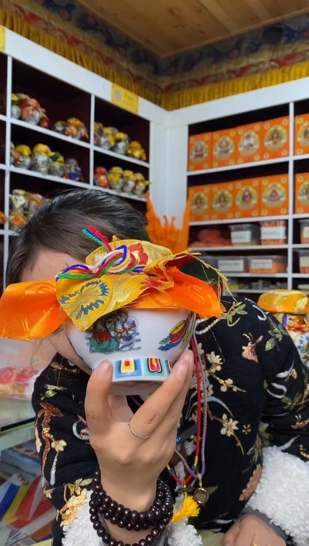 【闪购商品】泥塑隆务大龙龙宝瓶-