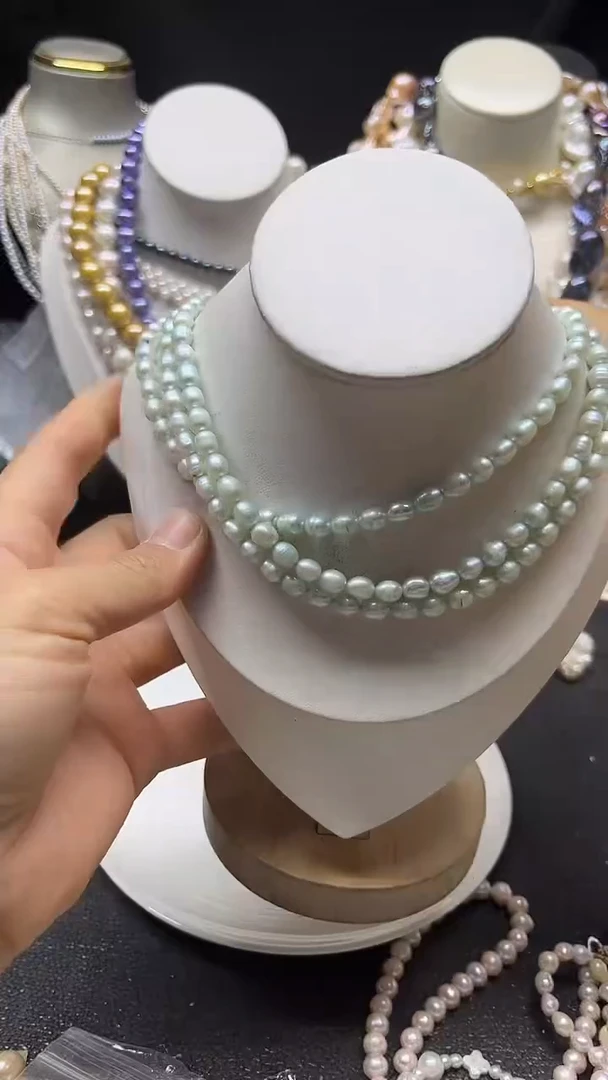 颈饰未镶嵌淡水珍珠多人