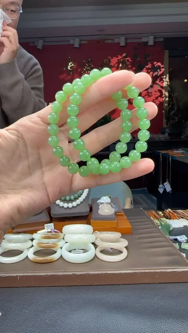 未镶嵌手串和田玉碧玉苹果绿单圈手串多样性发货拍一发一