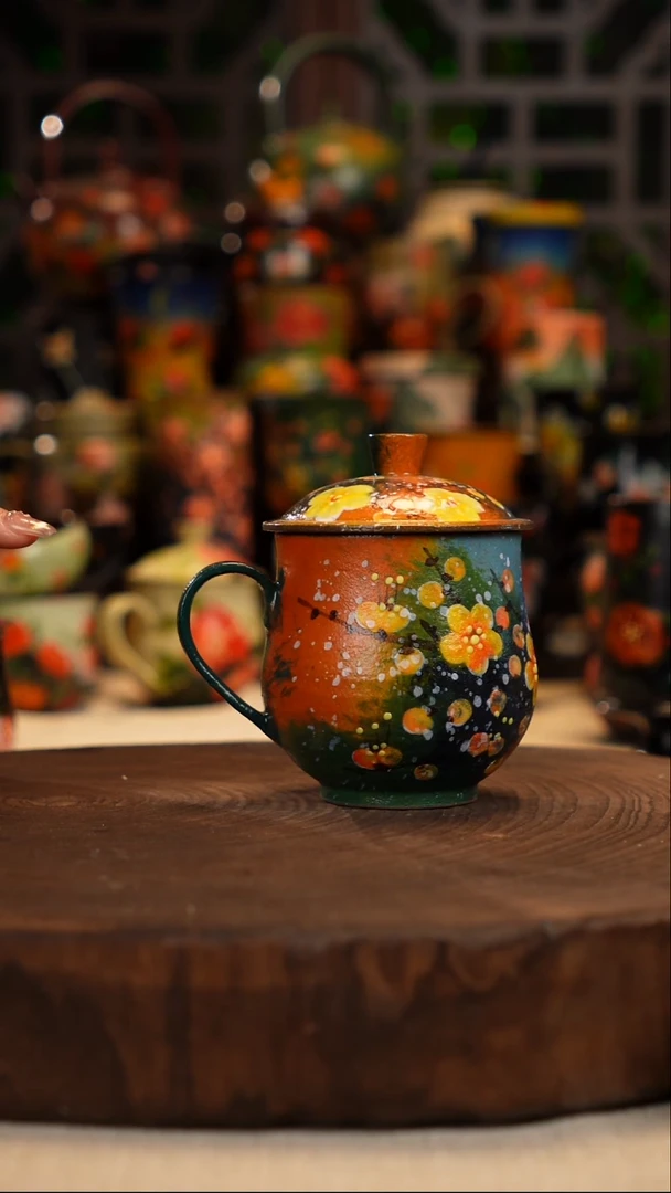 油画    釉下彩   杯子